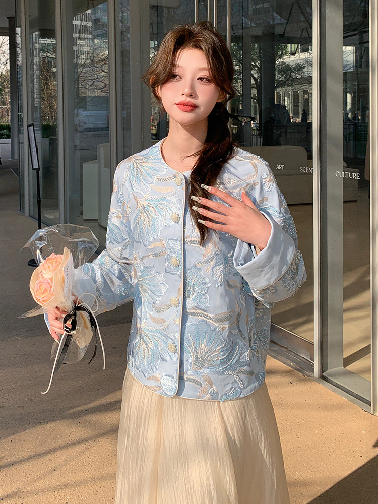 璀璨刺绣短外套女重工钉珠上衣2025春季新款轻奢风拼接别致夹克衫,女装短外套,浙宝208A