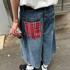 蓝色