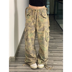 卡其色
