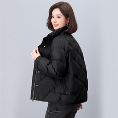 红色立领羽绒服女2024冬季新款中年妈妈高端洋气小个子白鸭绒外套，女装羽绒服，木橙西子