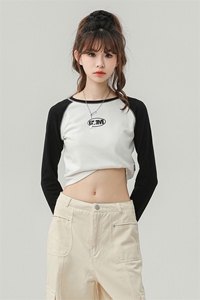 中性风插肩袖设计S立体贴标短款印花字母卫衣女WY77079特P17控48图片