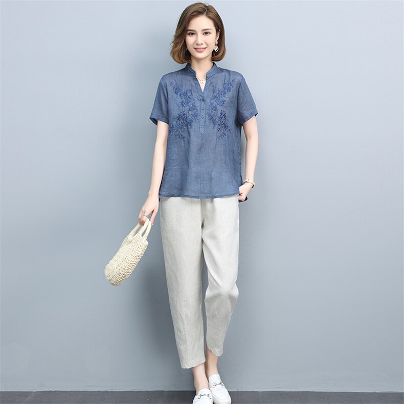 2024夏季新款简约时尚V领绣花上衣松紧腰休闲裤两件套,女装套装/套裙,丽影随形