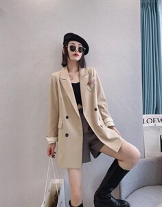 新款外套图片