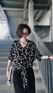 夏季新款休闲上衣图片
