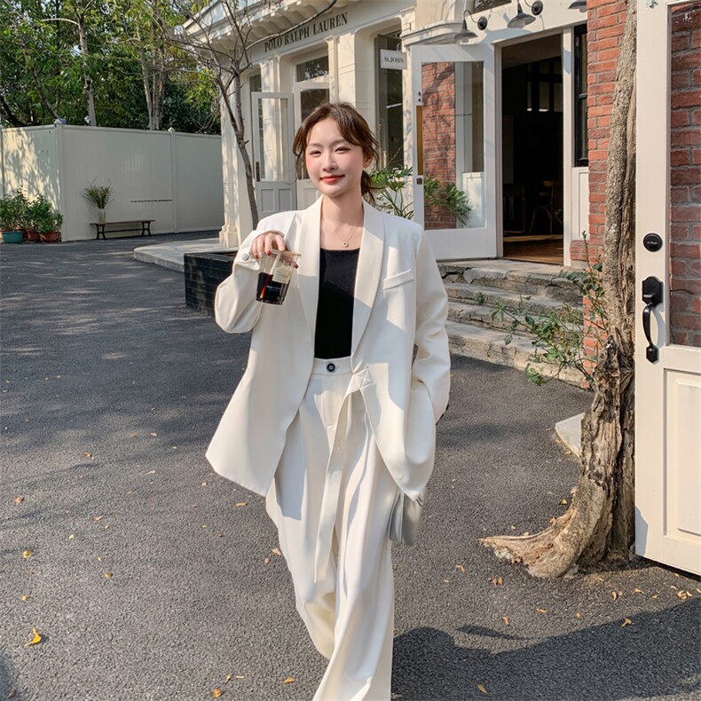 白色休闲西装套装女春季2026超火减龄轻奢高级感气质阔腿裤两件套,女装套装/套裙,浙宝128A