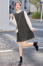 2026年春季新款公主小香风亮丝背心裙配喇叭袖木耳领衬衫两件套，女装套装/套裙，朵莱米