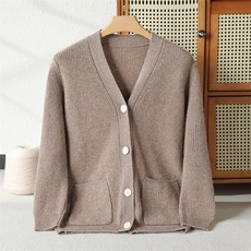 时尚男士秋冬必备简约百搭V领口袋羊绒开衫舒适保暖尽显绅士风度，男装羊绒套衫，奥千羊绒