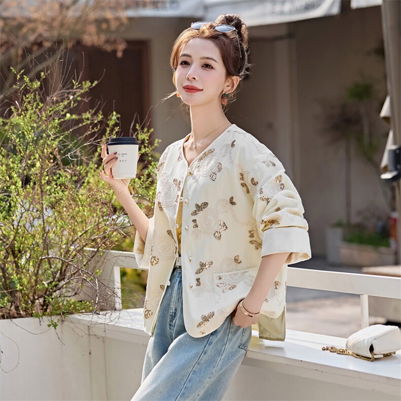 新中式国风刺绣亮片外套女2025新款开春薄款气质洋气减龄短款上衣,女装短外套,曼娅璐