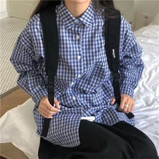 蓝色