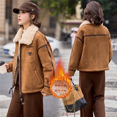 9109时尚麂皮绒皮毛一体外套，女装羊羔毛/颗粒绒，依路服饰