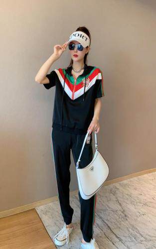 夏季醋酸套装、连衣裙，女装职业装，佳 其