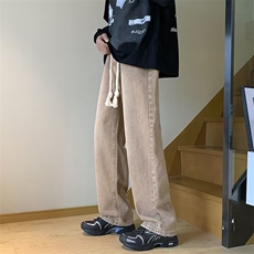 咖啡色