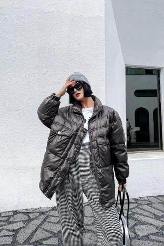 休闲款三色羽绒服，女装羽绒服，哥卓