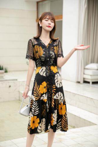 现货供应：夏装拼蕾丝连衣裙M一XXL，女装连衣裙，拉思维加丝