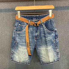 蓝色