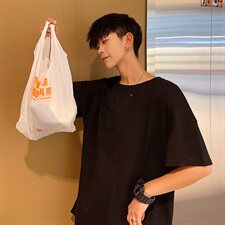 港风夏装拼接上衣潮流短袖T恤男宽松日系T/，男装T恤，电商D202