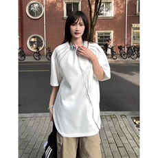 白色