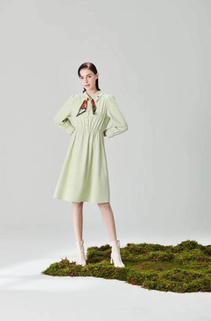 【现货】22春季新款修身连衣裙，女装连衣裙，"JINI PIUS及加"