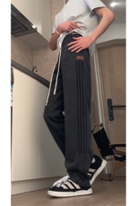 灰色运动休闲裤男2025新款宽松直筒休闲卫裤阔腿裤DY528-P55，男装休闲裤，电商A178