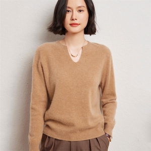时尚女士圆领剪刀领套衫 10% 柔软舒适 显瘦百搭图片