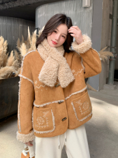 【现货】数据好刺绣皮毛一体外套--配围脖P200-K298，女装棉衣/棉服，浙宝128A