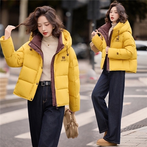 冬季新款M绣花时尚撞色休闲简约羽绒服女图片