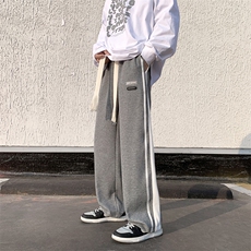 灰色