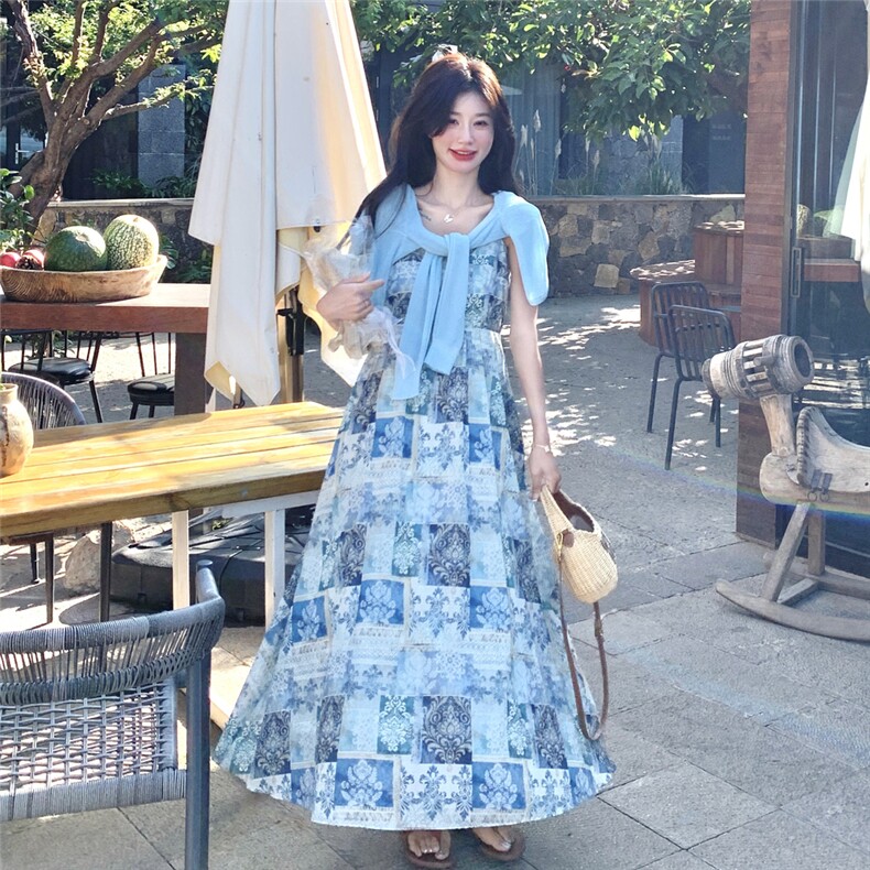 碎花吊带连衣裙冰丝针织防晒开衫两件套法式浪漫优雅度假风套装裙,女装连衣裙,2C166