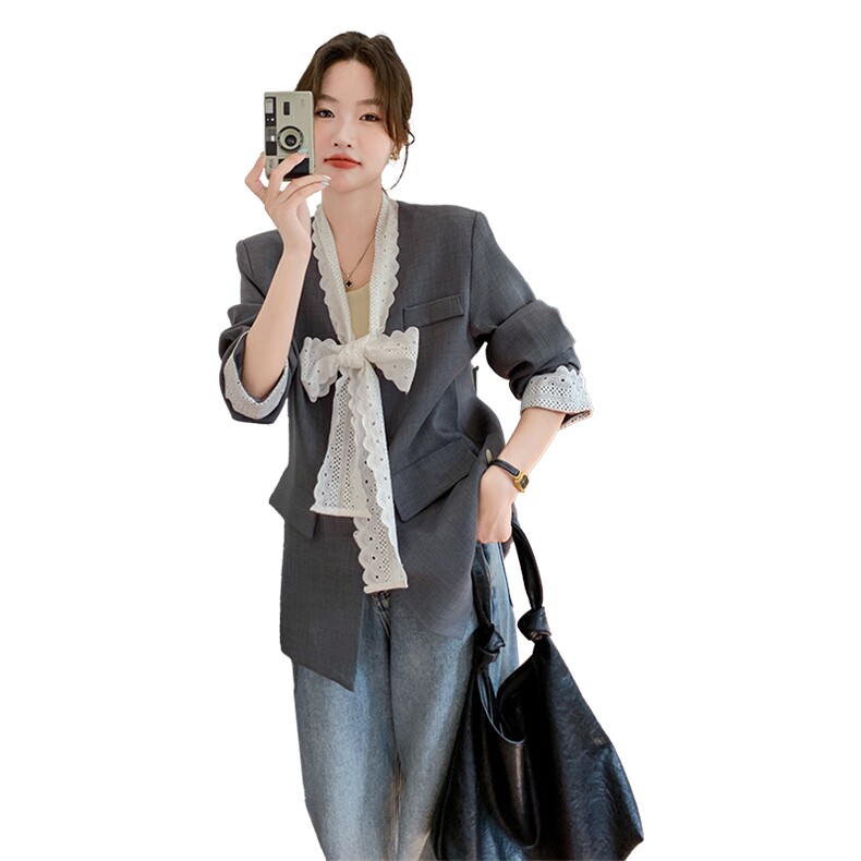 蕾丝拼接灰色休闲西装外套女春秋2025新款高级感减龄显瘦气质西服,女装西装,韩蜜菓