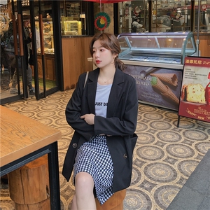 超好看黑色西装领毛呢外套女2024冬季新款学院风减龄加厚呢子大衣图片