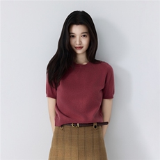 2025年秋季新款纯色针织女士羊绒短袖时尚休闲通勤百搭，女装羊绒衫，金暖绒