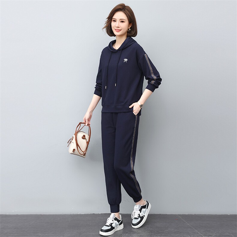 时尚休闲连帽卫衣套装女2022新款宽松显瘦运动服两件套,女装套装/套裙,鑫鑫格