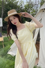甜美初恋森系超仙仙女连衣裙女夏2025新款法式方领公主裙减龄显瘦，女装连衣裙，2C037
