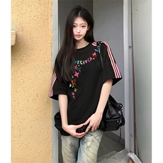 抖音得物品质二开240克宽松纯棉美式潮牌印花三条杠中性风短袖T恤，男装T恤，电商A486