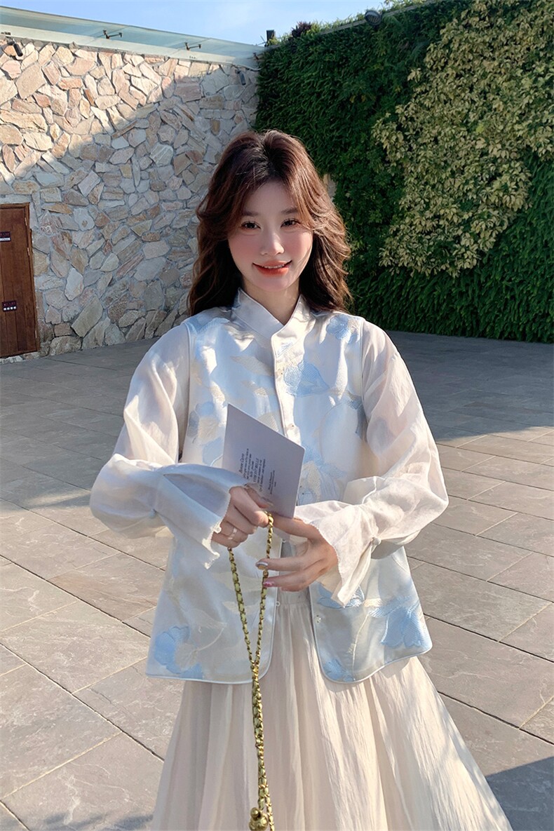 国风新中式刺绣印花高级感马甲女2025年春新款小个子别致打底上衣,女装马甲,纯色衣恋