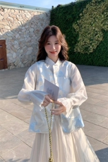 国风新中式刺绣印花高级感马甲女2025年春新款小个子别致打底上衣，女装马甲，纯色衣恋