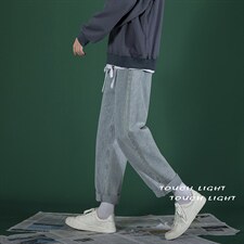 主推新款港风青春潮流舒适宽松牛仔裤X715NZ012批40，男装牛仔裤，星座715