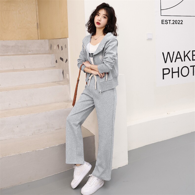 2022年春装新款克莱因蓝休闲连帽运动服卫衣套装女网红两件套,女装套装/套裙,瑶迪依秀