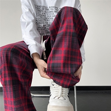 红色