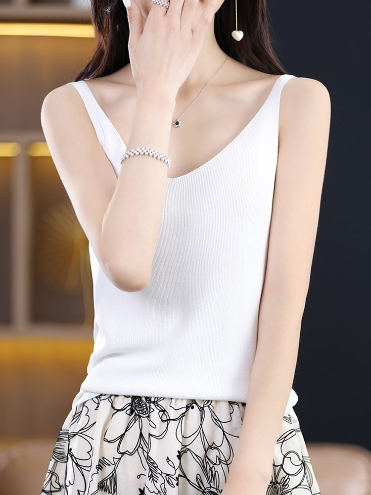 夏季吊带背心女外穿V领冰丝针织内搭西服衬衣打底衫纯色细带上衣,女装背心吊带,佳绒包芯纱店