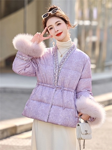 2026年冬季依如秀短款狐狸毛羽绒服图片
