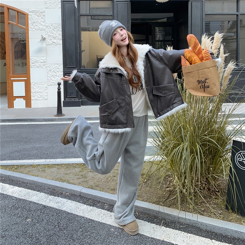 .皮毛一体加厚外套,女装棉衣/棉服,2C279