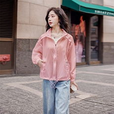 现货，洋气粉色防晒衣女短款夏季2025新款宽松小个子轻薄透气外套，女装防晒衣，依万里