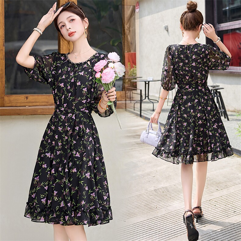 （现货）时尚气质碎花连衣裙女2025夏季新款小个子显瘦减龄a字裙，女装连衣裙，恋慕依尚