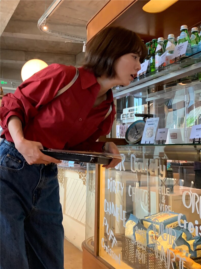 2025车厘子红秋季新款高级感复古港风纯棉长袖衬衫,女装衬衫,湘姗