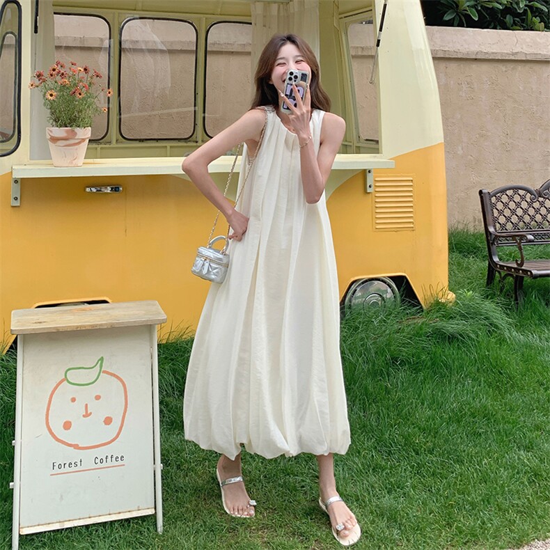 夏季新高级感文艺范连衣裙2025气质女神范温柔风浪漫绝美挂脖长裙,女装连衣裙,诺蝶