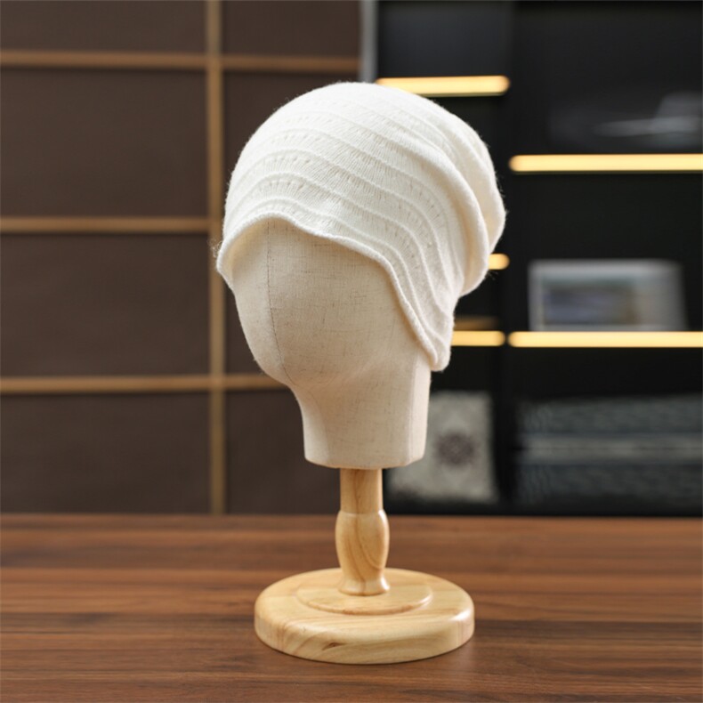 2025年春季新款女士百搭针织帽，帽子，绒朵羊绒