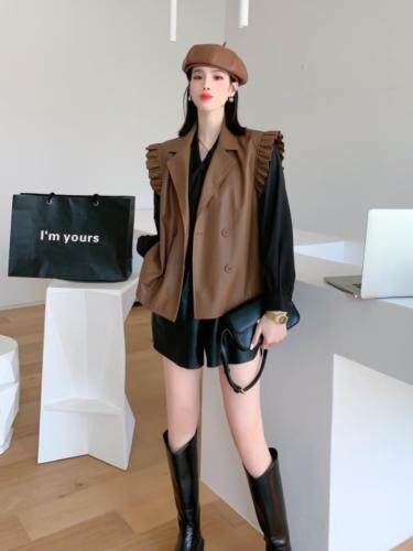 木耳边皮马甲，女装马夹，一家人