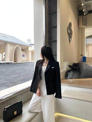 蝴蝶结西装连体裤，女装西装，HE