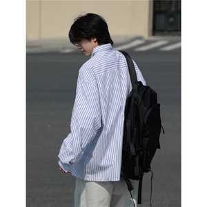 杭州现货时尚竖条纹廓形宽松白衬衫ins男休闲经典款复古百搭衬图片